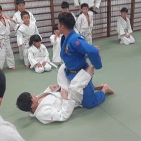 寝技の画像