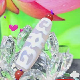 ✨羊脂白 蓮師法帽天珠 ✨の画像