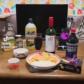 スクランブル海老アヒージョ丼#ニャン子 #nyancodan #ニャン子団 #ニャン子団デジの画像