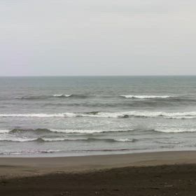 5月7日千葉北、東浪見の朝の波の画像
