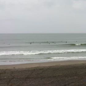 5月17日千葉北、東浪見の朝の波の画像