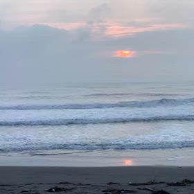 3月14日ちあ、東浪見の朝の波の画像