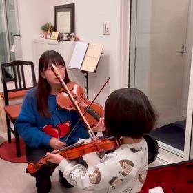 初めてのバイオリン4歳 「弾きたい！」気持ちがいちばんの才能✨の画像