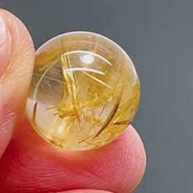 金運 財運アップの最高峰！ キラキラ金針 ゴールドルチルクォーツ 粒