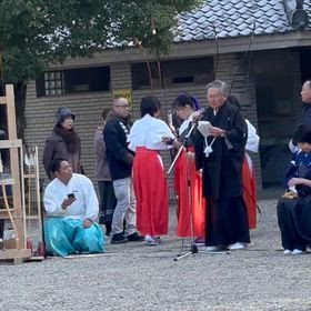 廣田神社で開運大的御弓始神事の画像