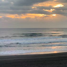 12月24日千葉北、東浪見の朝の波の画像