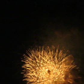 2025千秋公園、雄物川花火(PENTAX K50、Canon SX700HS) | ボディ