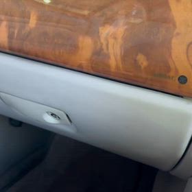 グローブボックス…。の画像