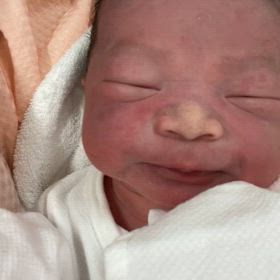 誕生しましたの画像