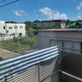 まだまだ風が強いの画像