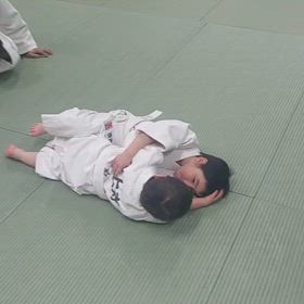兄弟対決シリーズの画像
