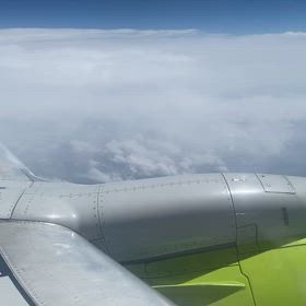 飛行機雲の画像