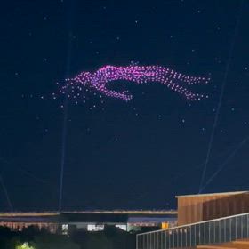 ドローンショー  続きますの画像