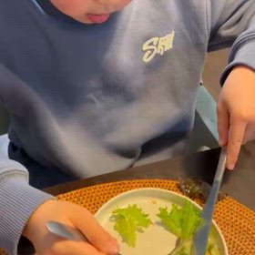 テーブルマナーを学ぶの画像