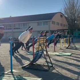 基本動作（鉄棒の場）③の画像