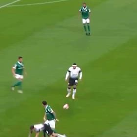 利き足とボールの関係②の画像