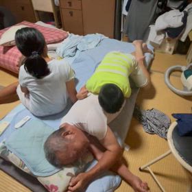 じぃじ孝行動画の画像