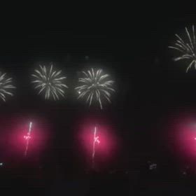 美し花火の意味の画像