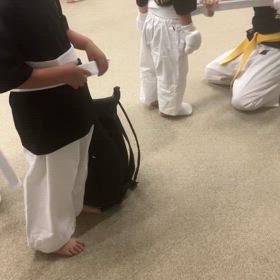 親にダメ出しする師範の画像