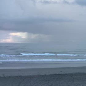 7月19日千葉北、東浪見の朝の波の画像