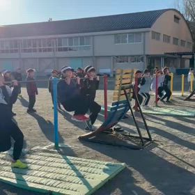 基本動作（鉄棒の場）⑤の画像