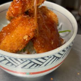 とある食堂の画像