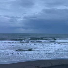 2月25日千葉北、東浪見の朝の波の画像