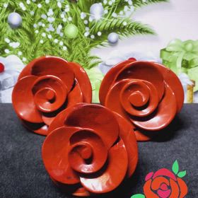 ✨レッドジャスパー バラの置物✨の画像