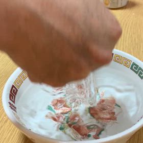 鳥さんの水浴びの画像