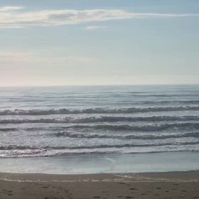 6月11日千葉北、東浪見の朝の波の画像