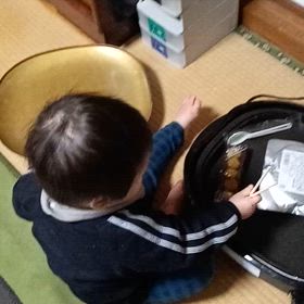 一歳児の子守りは過酷の画像