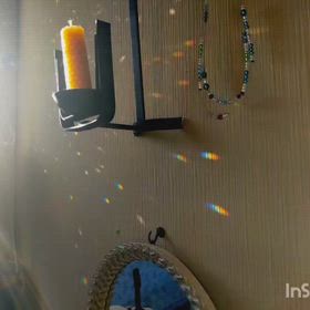 小さな サロンの午後のひと時。の画像