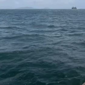 荒波の中！漢です、まさに！！！！の画像