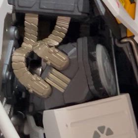 6 解体匠機νガンダム　フロントスカートを取り外すの画像