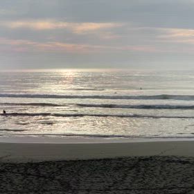 5月19日千葉北、東浪見の朝の波の画像