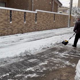 雪かきの画像