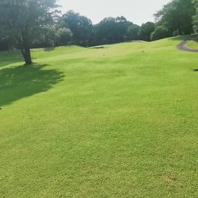 笠して芝刈りの画像