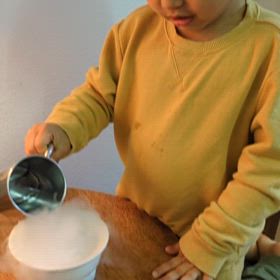 寒いけどドライアイスで遊んでみた。の画像