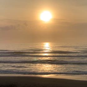 5月23日千葉北、東浪見の朝の波の画像