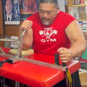 久しぶりサイドプレスマシンの画像