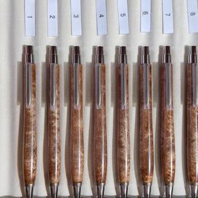 漆塗りボールペンの画像