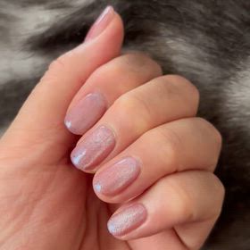 マニキュラのお値段の画像