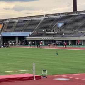 男子6年800m第１組①の画像