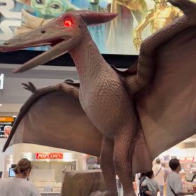 イオンモール夏休みはだいたい恐竜説の画像