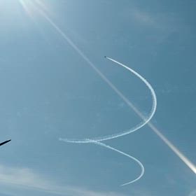 ブルーインパルス　Expo 2025の画像