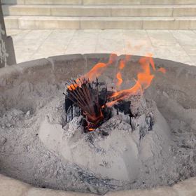 川崎大師不動明王さまの不動堂からの画像