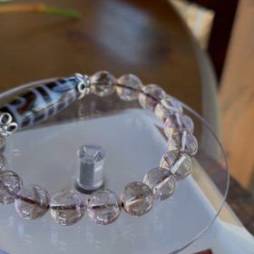 虎牙蓮花 秘密めいた美しさで魅了する四線虎牙蓮花天珠 | Gems〜ジェムズ〜