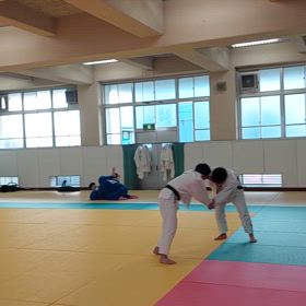鶴見総合へ出稽古の画像