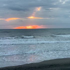 2月17日千葉北、東浪見の朝の波の画像