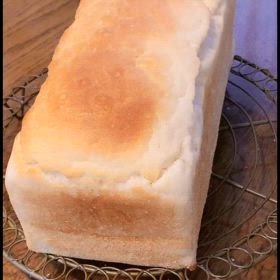 ふわふわの米粉食パン　オンライン米粉パン教室　ルソラの画像